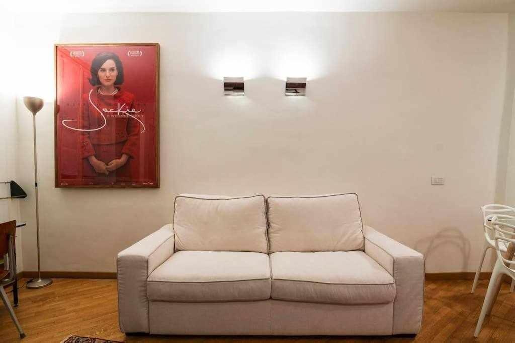 Brera area Lovely Apt close to Piazza Duomo Milano Esterno foto