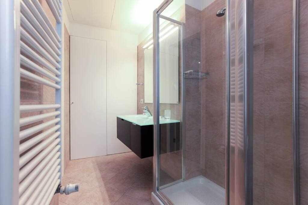 Brera area Lovely Apt close to Piazza Duomo Milano Esterno foto